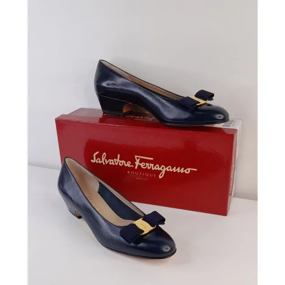NIB VTG Salvatore Ferragamo Women Shoe 9.5 AAA - Picture 7 of 12